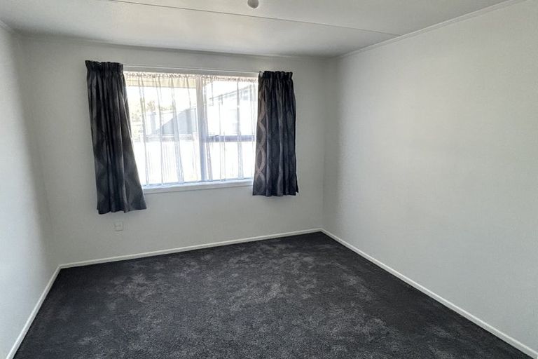 Photo of property in 813 Lyell Street, Akina, Hastings, 4122
