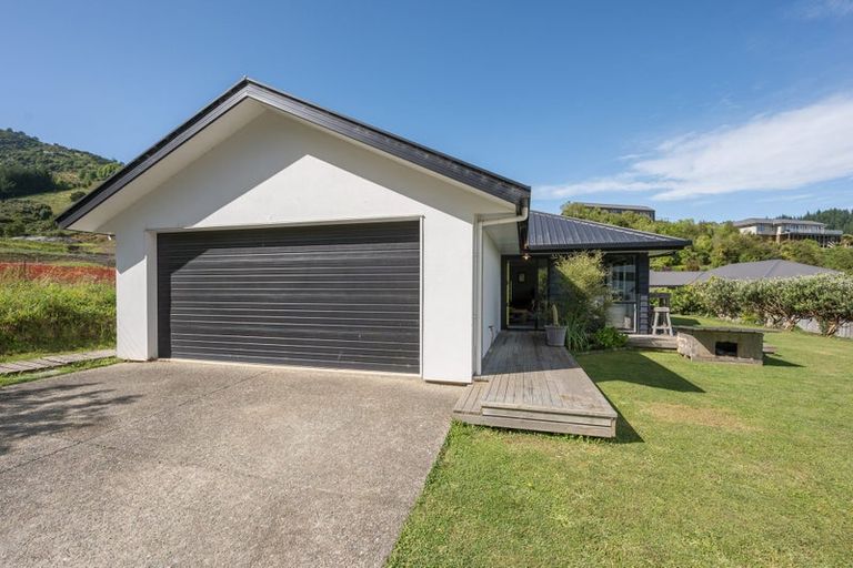 Photo of property in 38 Saddleback Road, Todds Valley, Nelson, 7071