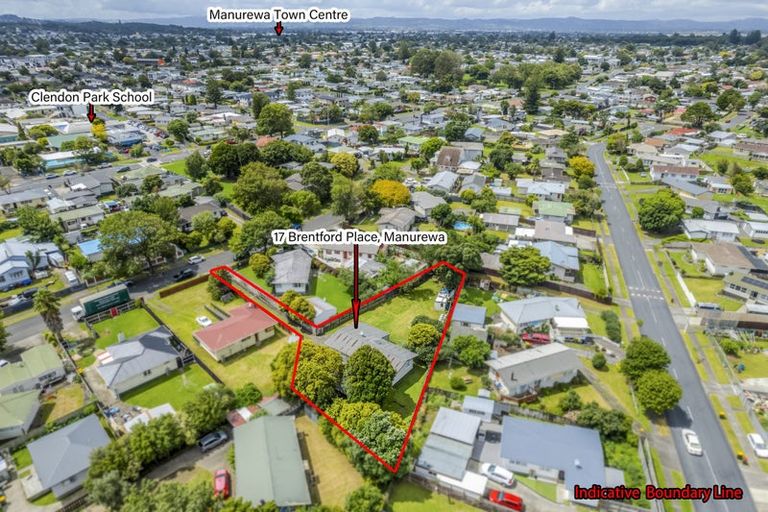 Photo of property in 17 Brentford Place, Manurewa, Auckland, 2102