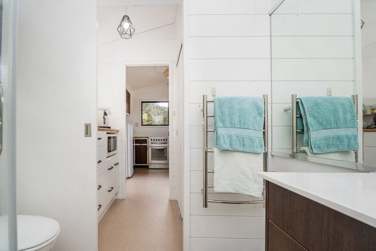 Photo of property in 39 Grange Road, Hahei, Whitianga, 3591