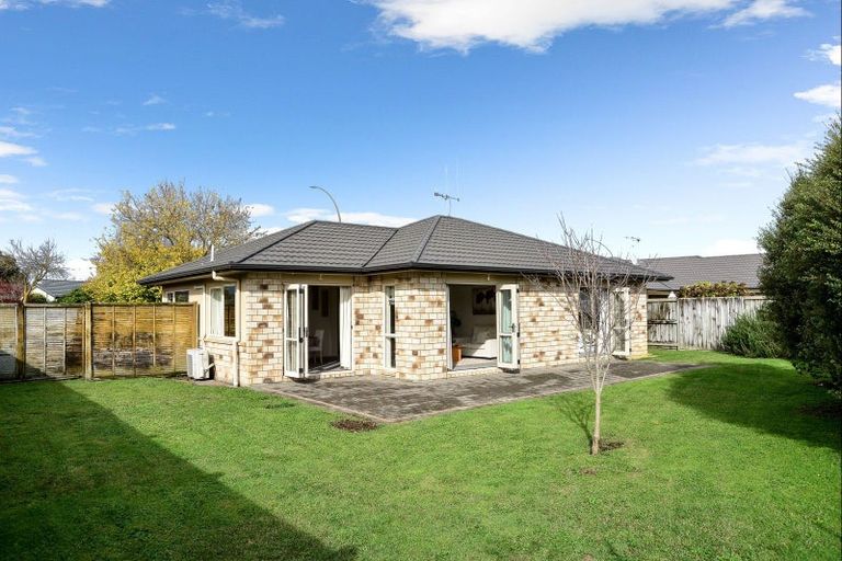 Photo of property in 2 Wentworth Drive, Rototuna North, Hamilton, 3210