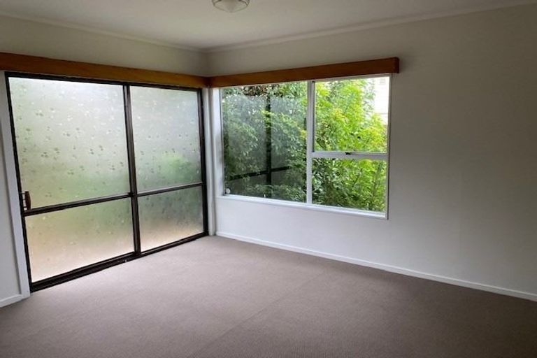 Photo of property in 1 Triangle Road, Massey, Auckland, 0614