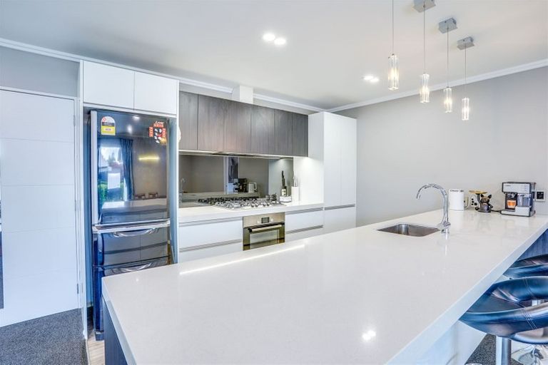 Photo of property in 5 Handley Crescent, Wigram, Christchurch, 8042