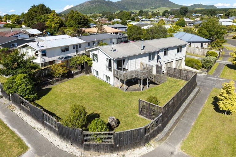 Photo of property in 20 Macdonell Street, Hilltop, Taupo, 3330
