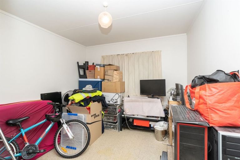 Photo of property in 1 Dalgliesh Avenue, Forest Lake, Hamilton, 3200