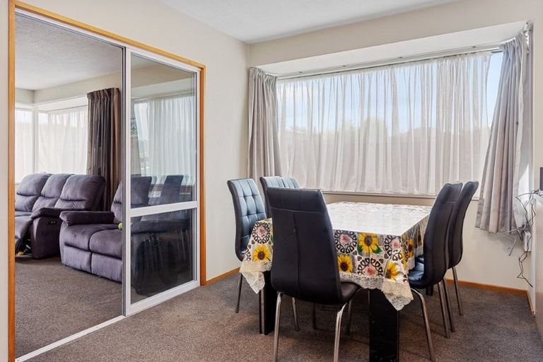 Photo of property in 1/201 Harewood Road, Papanui, Christchurch, 8053