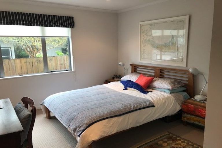 Photo of property in 48 Aurea Avenue, Pakuranga, Auckland, 2010