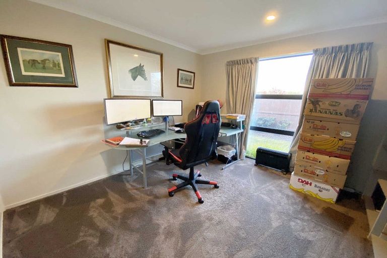 Photo of property in 35 Brancion Street, Halswell, Christchurch, 8025