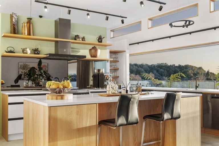 Photo of property in 83b Lynley Park Drive, Omokoroa, 3114