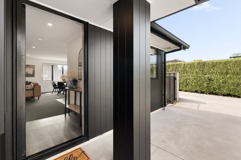 Photo of property in 37 Parau Drive, Bethlehem, Tauranga, 3110