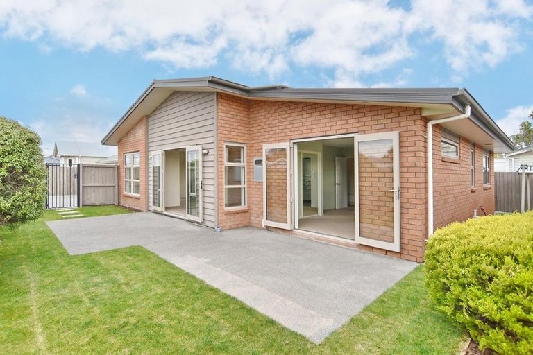 Photo of property in 4 Norwich Street, Linwood, Christchurch, 8062