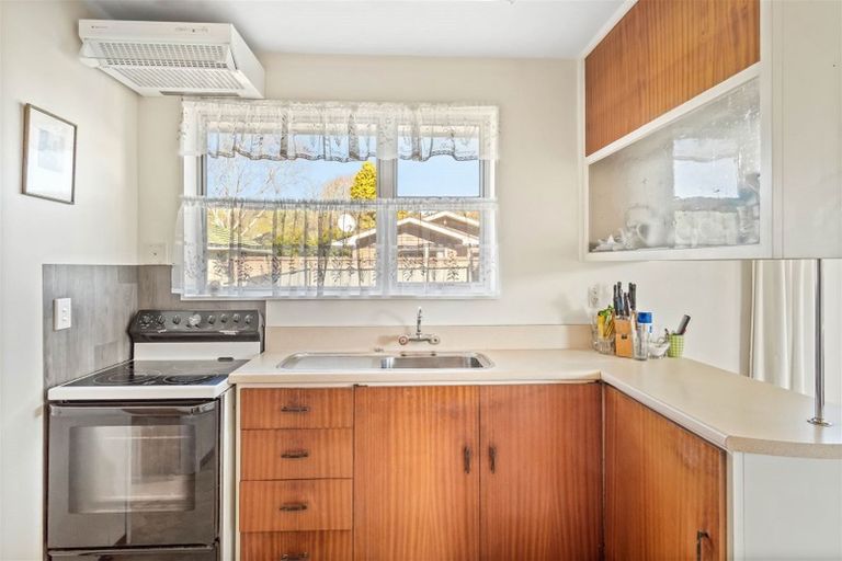 Photo of property in 1/28 Earl Street, Hillsborough, Christchurch, 8022