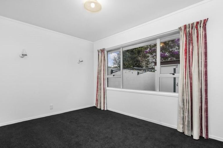 Photo of property in 1/41 Ashdown Place, Pahurehure, Papakura, 2113