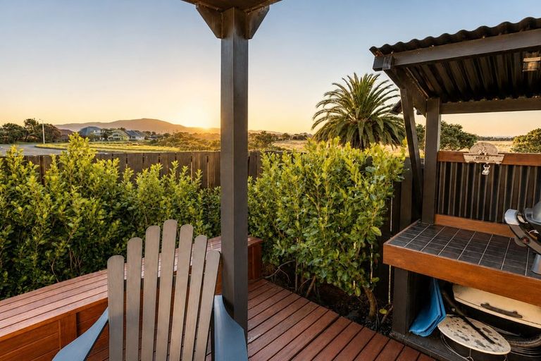 Photo of property in 304 Manly Street, Paraparaumu Beach, Paraparaumu, 5032