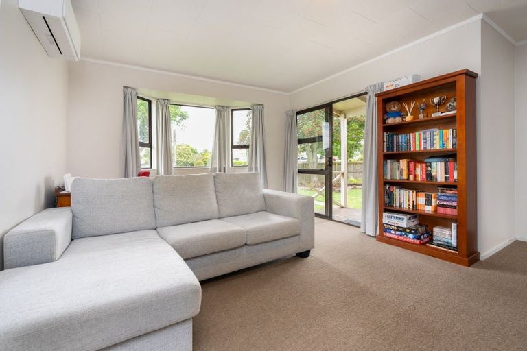 Photo of property in 145 Burns Street, Leamington, Cambridge, 3432