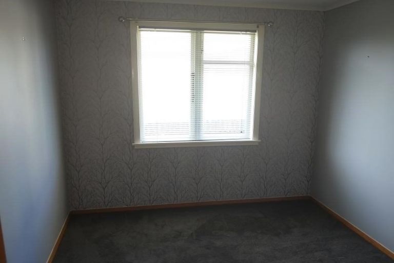 Photo of property in 19 Pembroke Street, Highbury, Palmerston North, 4412