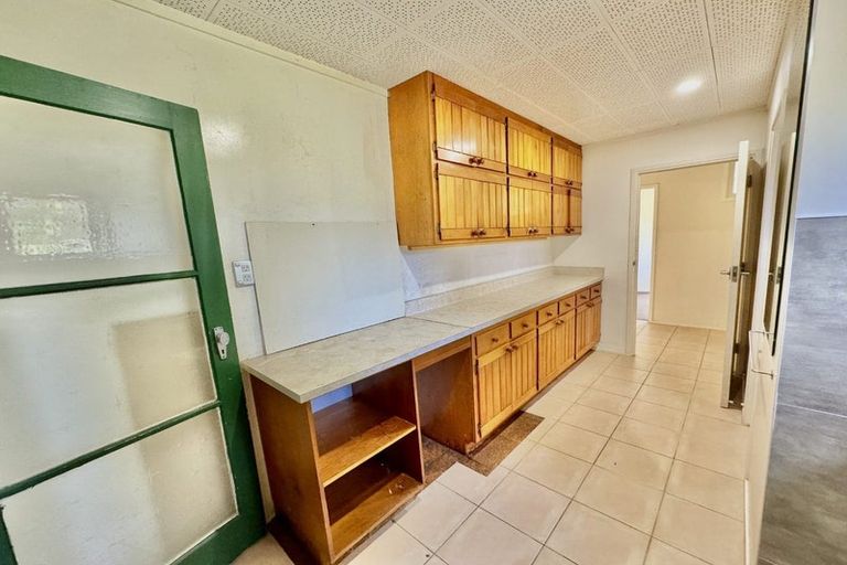 Photo of property in 25a Schnapper Rock Road, Greenhithe, Auckland, 0632