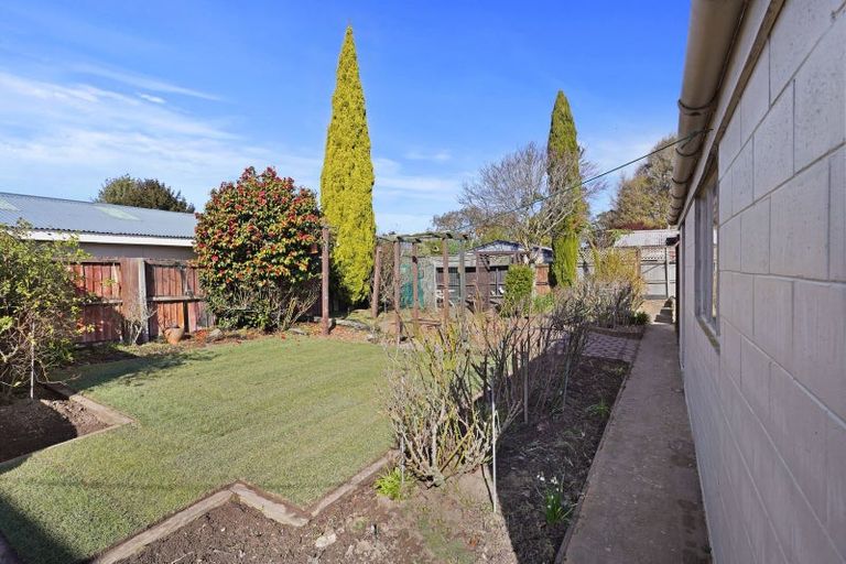 Photo of property in 15 Kilburn Street, Bishopdale, Christchurch, 8053