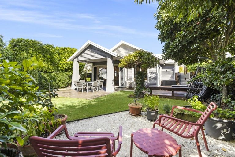 Photo of property in 21 Redhaven Place, Bethlehem, Tauranga, 3110