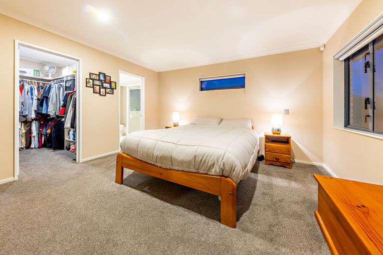 Photo of property in 13 Dunaff Place, Flat Bush, Auckland, 2019
