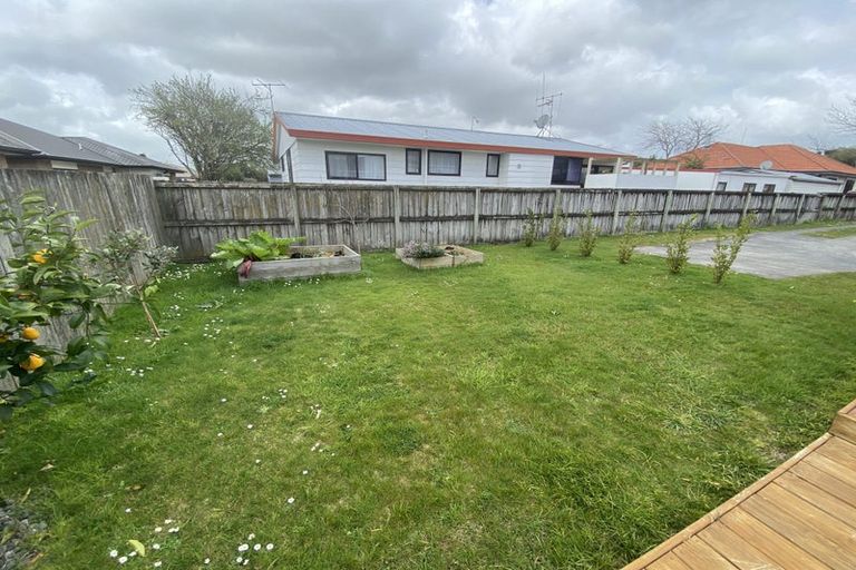 Photo of property in 17 Tranmere Road, Fairfield, Hamilton, 3214