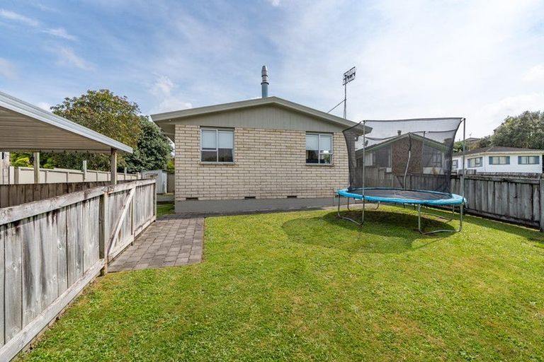 Photo of property in 3a Harlech Place, Dinsdale, Hamilton, 3204