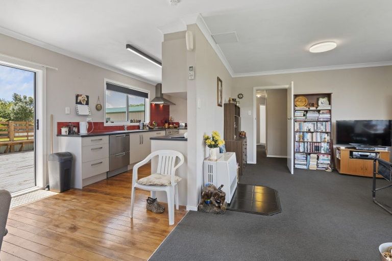 Photo of property in 70 Cordelia Street, Stratford, 4332