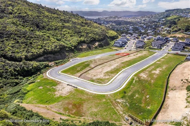 Photo of property in 119 Silverstream Road, Crofton Downs, Wellington, 6035