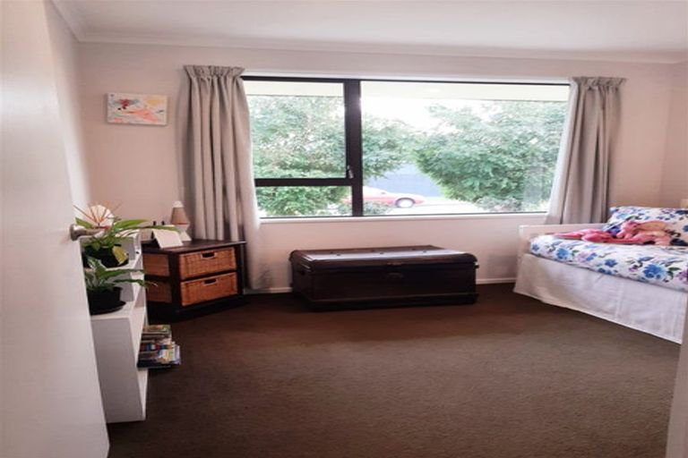 Photo of property in 4 Cicada Place, Hei Hei, Christchurch, 8042