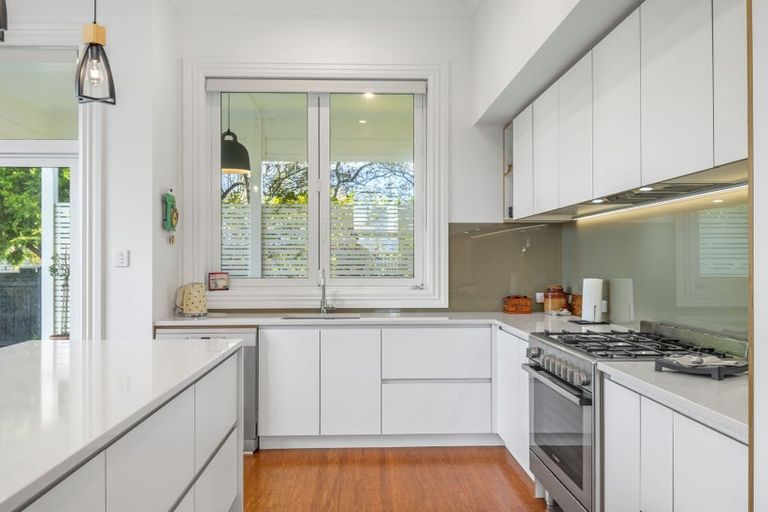 Photo of property in 31 Halswell Street, Whanganui, 4500