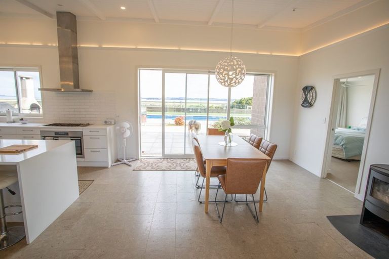 Photo of property in 3354 Kaipara Coast Highway, Glorit, Warkworth, 0984