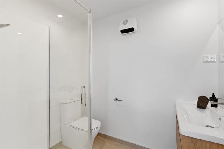 Photo of property in 4/50 Lonsdale Street, New Brighton, Christchurch, 8083