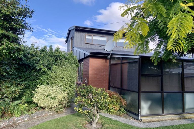 Photo of property in 73b Fisher Avenue, Beckenham, Christchurch, 8023