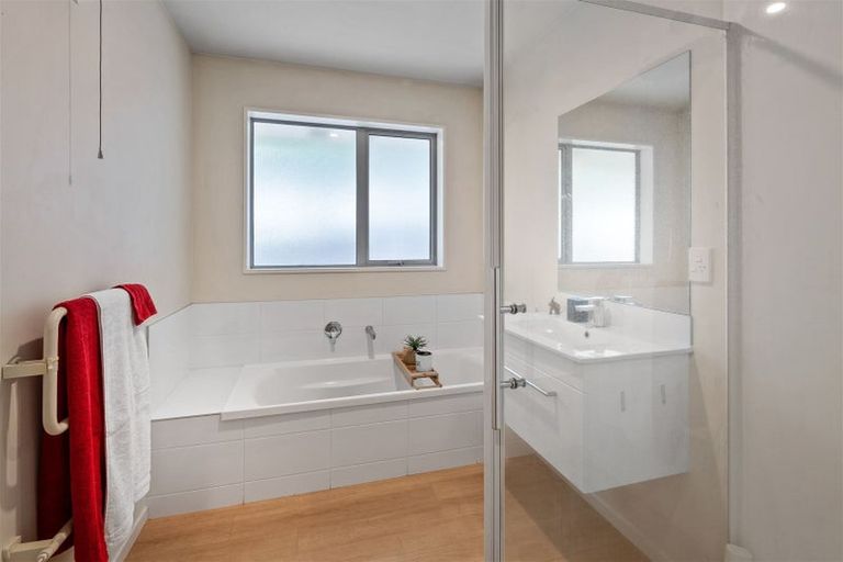 Photo of property in 180 High Street, Leeston, 7632