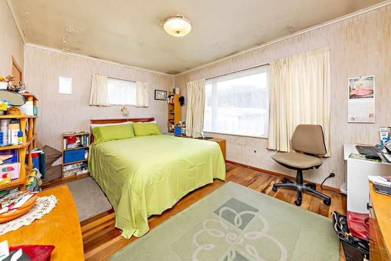 Photo of property in 44 Wedgwood Avenue, Mangere East, Auckland, 2024