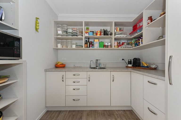 Photo of property in 6 Caversham Drive, Rototuna, Hamilton, 3210