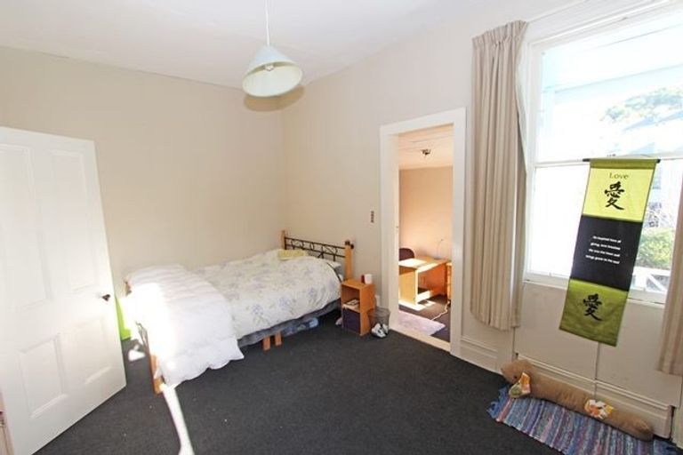 Photo of property in 44 Heriot Row, Dunedin Central, Dunedin, 9016