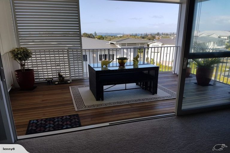 Photo of property in 113 Panorama Heights, Orewa, 0931