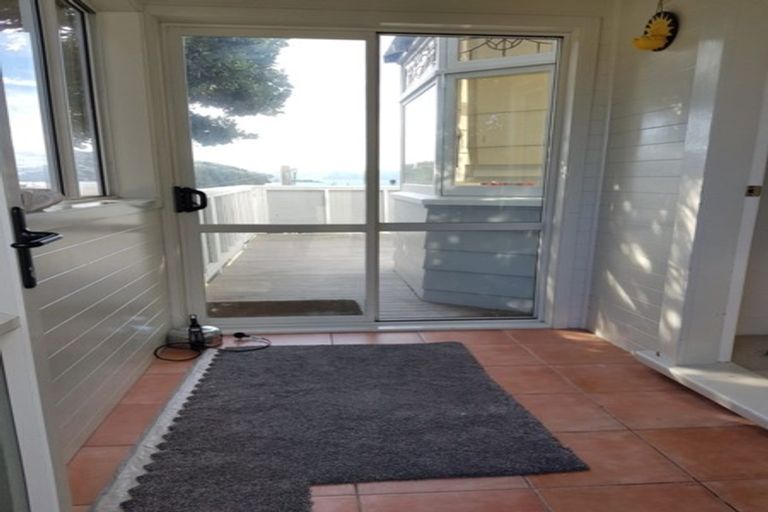 Photo of property in 200 Rongotai Road, Rongotai, Wellington, 6022