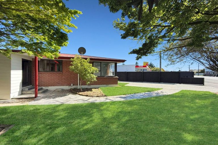 Photo of property in 95 Epsom Road, Sockburn, Christchurch, 8042