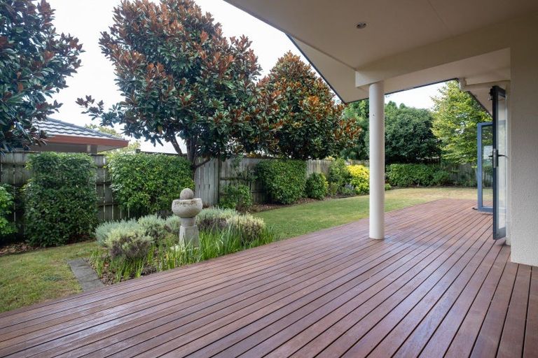 Photo of property in 1 Hanna Place, Havelock North, 4130