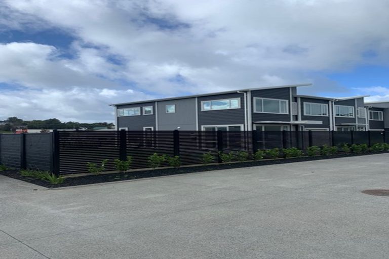 Photo of property in 30 Taitonga Lane, Stanmore Bay, Whangaparaoa, 0932
