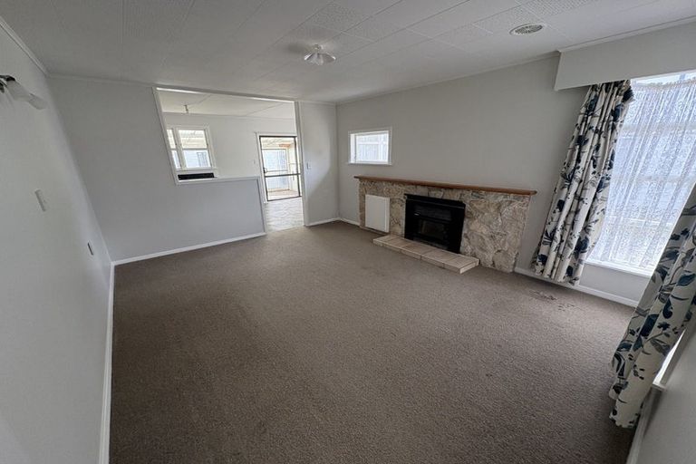 Photo of property in 10 Marsden Street, Levin, 5510