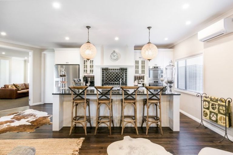 Photo of property in 7 Pelorus Avenue, Poraiti, Napier, 4112