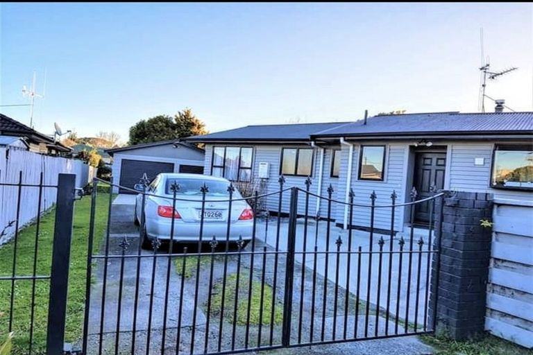 Photo of property in 111 Bryant Road, St Andrews, Hamilton, 3200