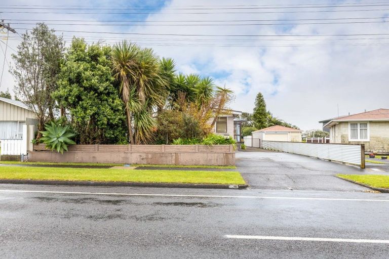 Photo of property in 446 Carrington Street, Upper Vogeltown, New Plymouth, 4310