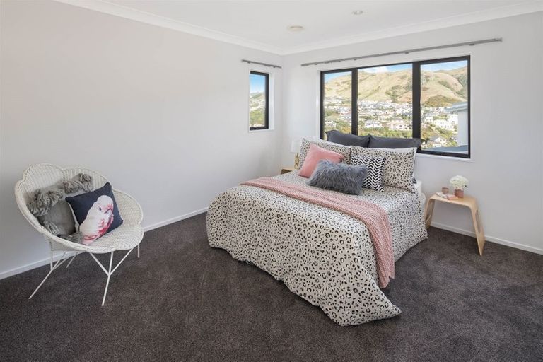 Photo of property in 32 Mauldeth Terrace, Churton Park, Wellington, 6037