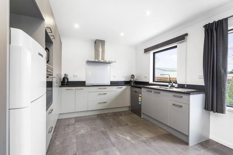 Photo of property in 25a Breckons Avenue, Nawton, Hamilton, 3200