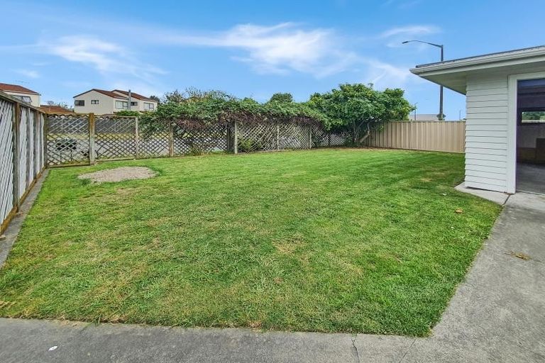 Photo of property in 557 Kennedy Road, Greenmeadows, Napier, 4112