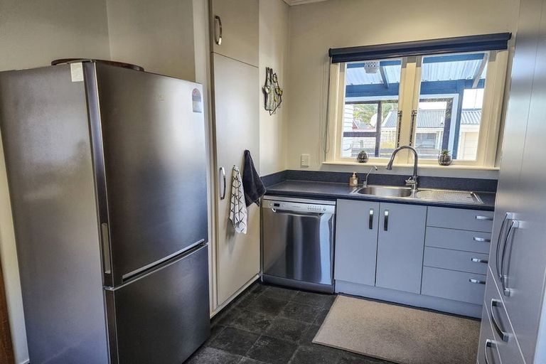 Photo of property in 27 Byron Street, Greymouth, 7805